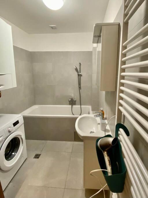 Spacious 2Br Apartment 6Min From Prague Castle! Esterno foto